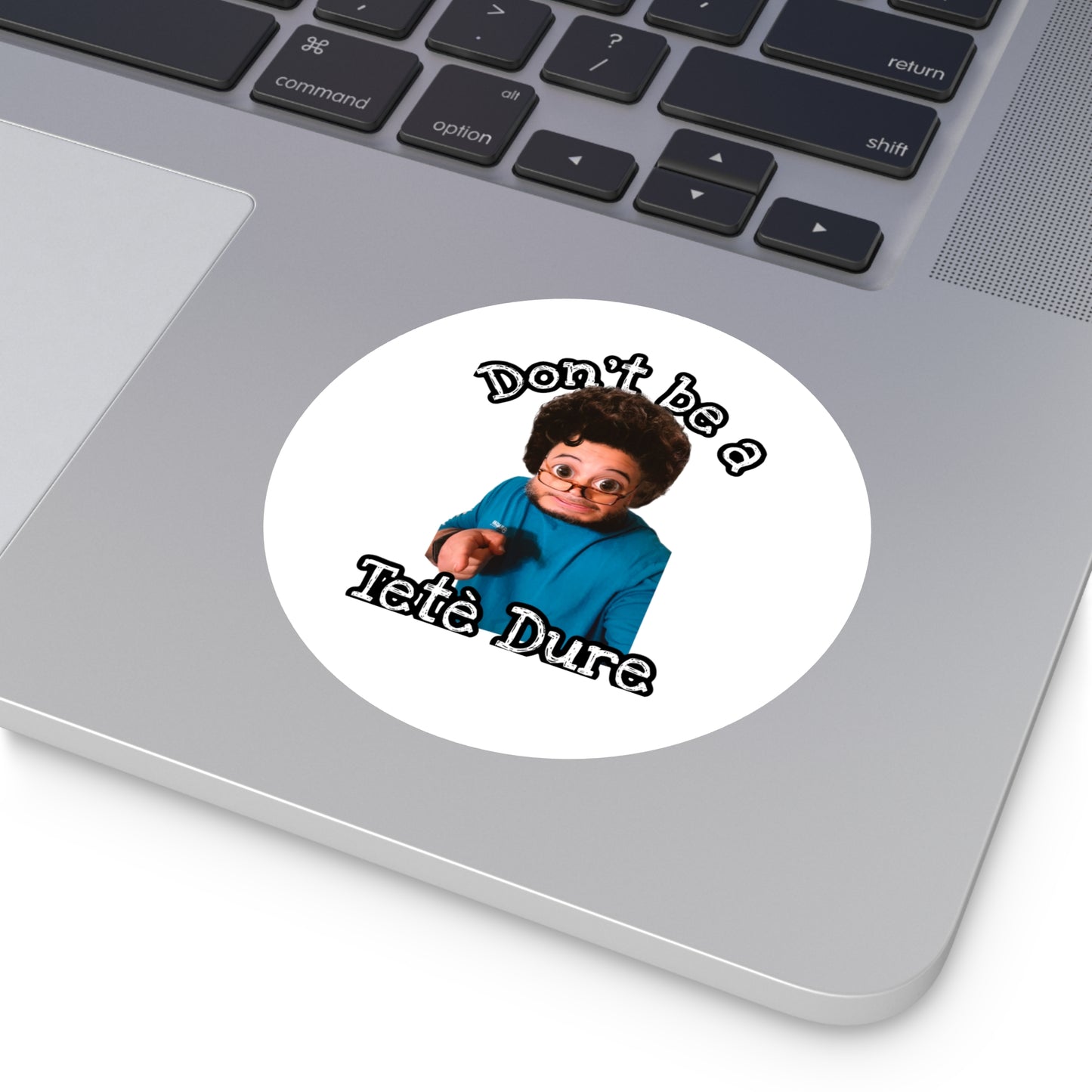 Fun Round Vinyl Stickers – Don't Be a Têtè Dure, Humorous Decor, Great for Gift Giving, Stickers for Parties and Celebrations, Office [...]